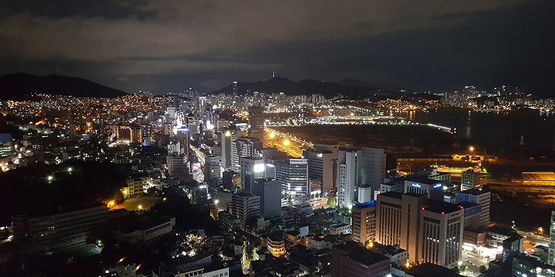 용두산 공원 전망대 야경