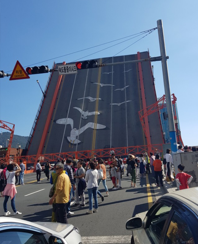 영도대교 도개모습