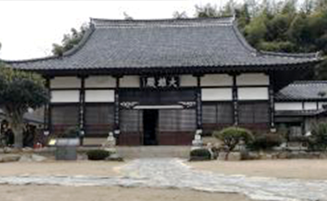동국사 전경
