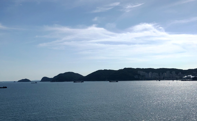 흰여울 마을에서 바라본 부산바다 1