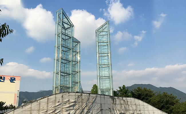 경남항일운동기념탑