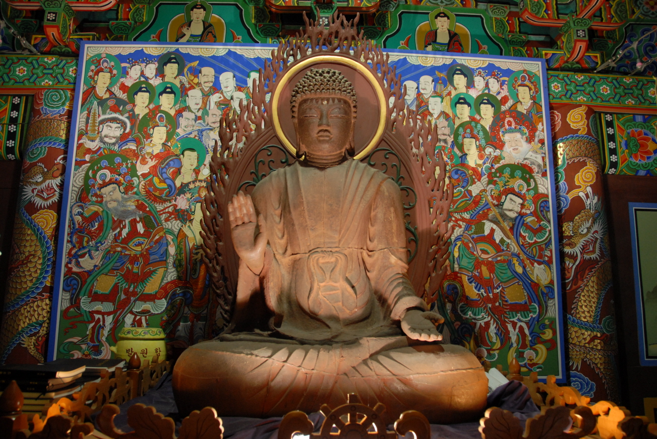 삼화사 철조노사나불좌상13)