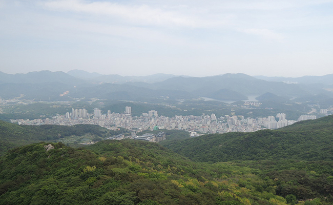 무명에서 바라본 시가지