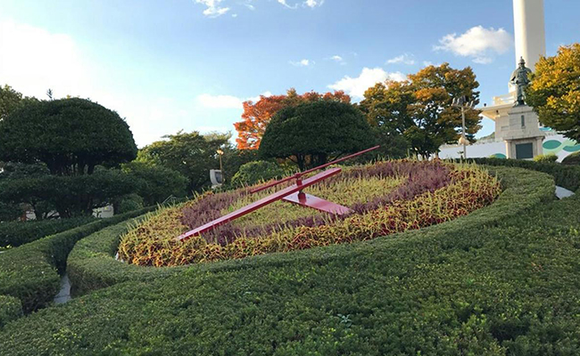 용두산공원 꽃시계