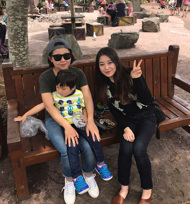 인터뷰 후 Auckland 주민과 한 컷